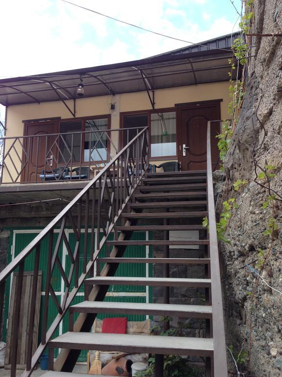 Iris B&B In Debed Canyon 알라베르디 외부 사진