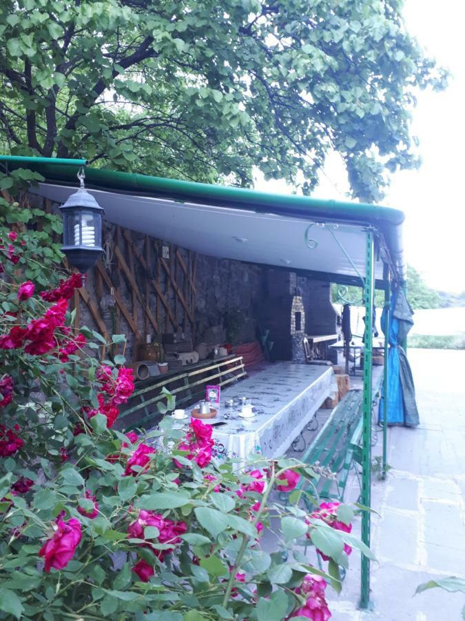 Iris B&B In Debed Canyon 알라베르디 외부 사진